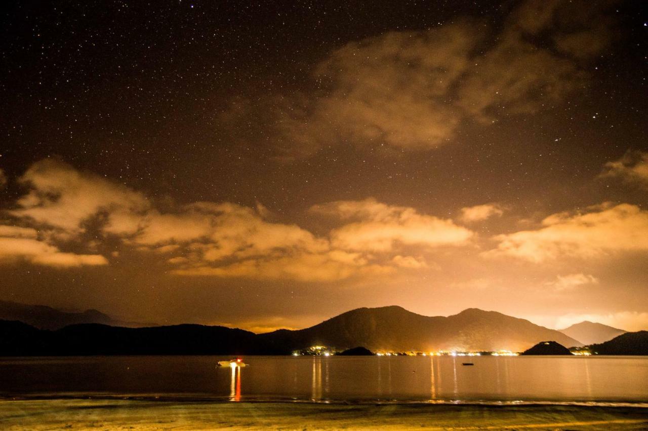 Corsario Hotel Ubatuba Exterior photo